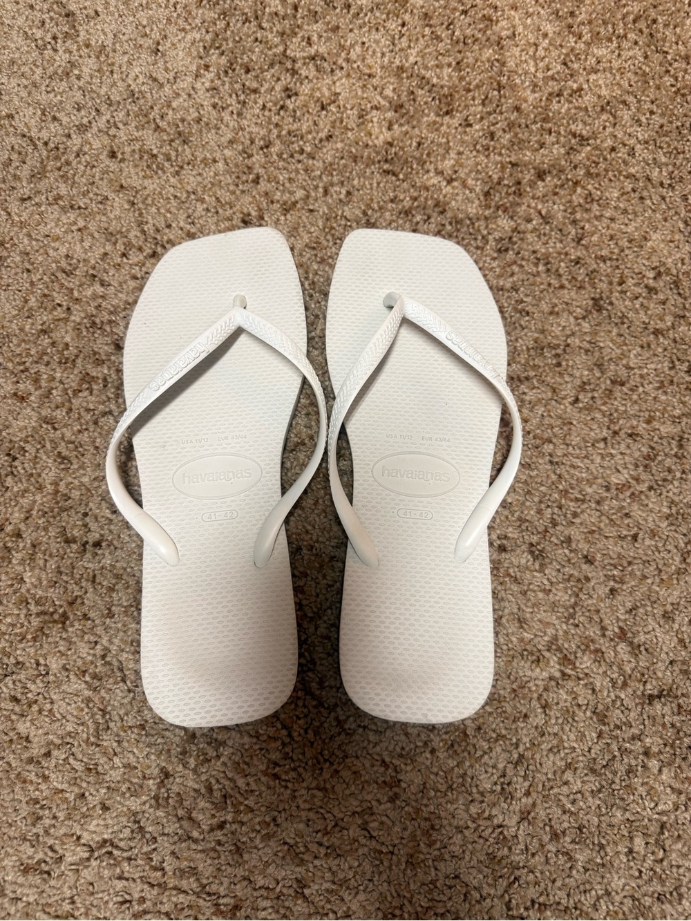 Havaianas Women’s White Slim Square-Toe Flip Flops